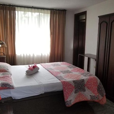 Bed and Breakfast Hosteria La Gaviota Ріобамба Екстер'єр фото